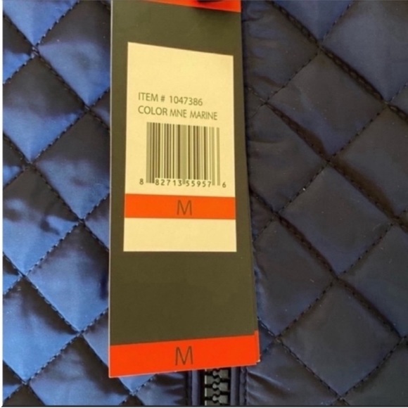 Women’s Navy Andrew Marc Quilted Zip Up Vest Size Medium - Picture 8 of 9